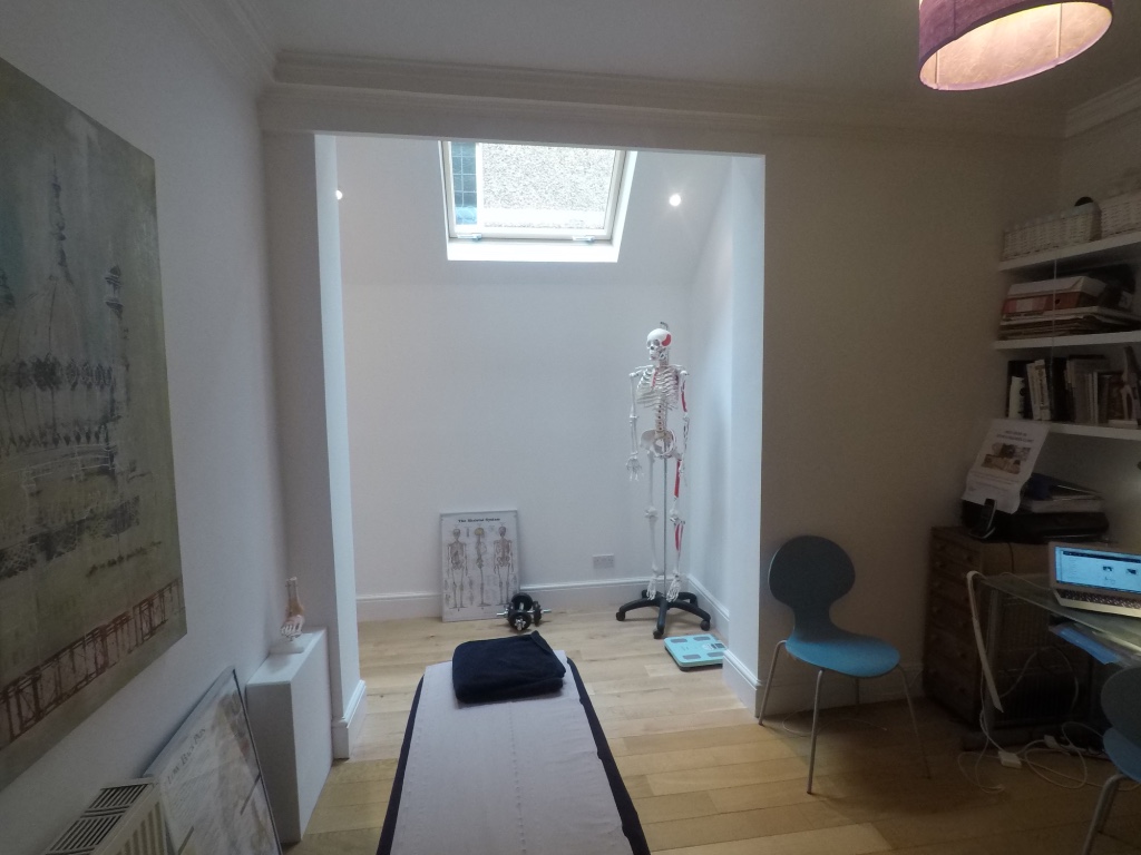 Osteopathy and sports massage treatment fees and prices in Surrey
